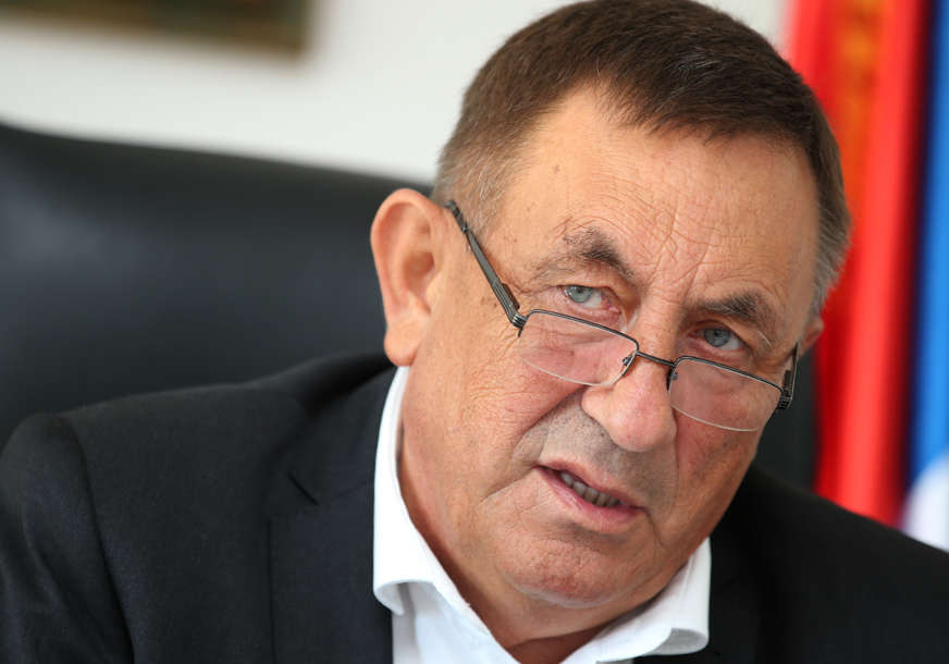 "Konačna odluka na Glavnom odboru stranke" Bjelica ističe da Miličević treba da obrazloži da li se definitivno povlači iz kandidature za člana Predsjedništva
