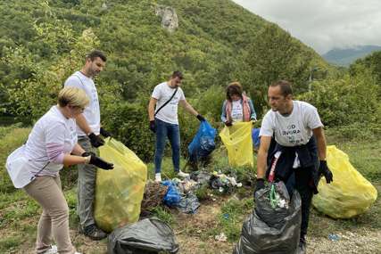 Aktivisti i građani u Rudom okupili se na Coca-Colinom projektu „Od izvora do mora“ u akciji prikupljanja ambalažnog otpada