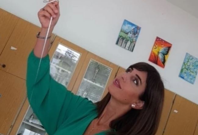 Prijeti joj i do PET GODINA ZATVORA: Učiteljica koja je djeci pustila bošnjačku himnu saslušana u policiji