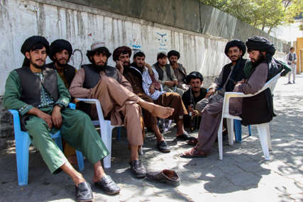 Kršenje tumačenja islamskog zakona: Zabranjeno brijanje i šišanje brada u avganistanskoj pokrajini