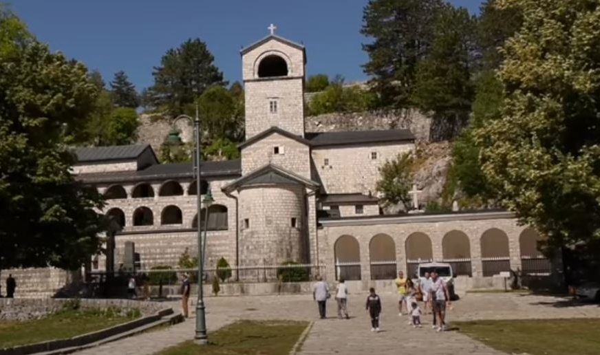 “Uprava donijela rješenje” Cetinjski manastir upisan kao svojina Mitropolije crnogorsko-primorske
