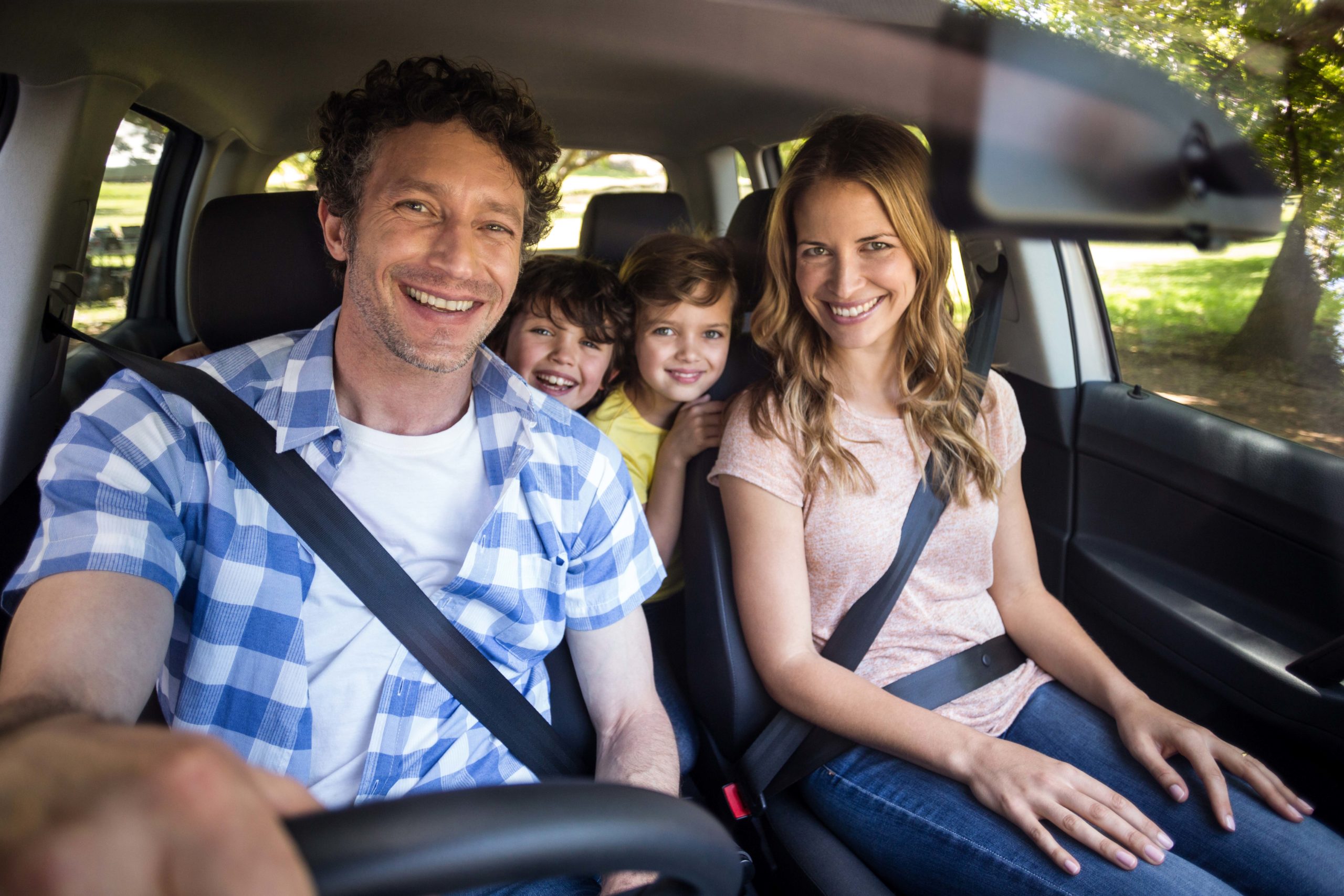 Djecu drže i za volanom: Roditelji ignorišu upozorenja stručnjaka, RIZIKUJU ŽIVOT vlastitog djeteta