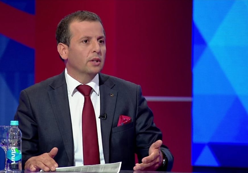 Vukanović o Dodikovom odlasku kod Putina “Prikriva kapitulaciju, odustao je od vraćanja nadležnosti”
