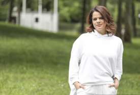 "Pomislila sam, ma to je samo cista" Voditeljka otišla na rutinski pregled, pa saznala da ima TUMOR PANKREASA
