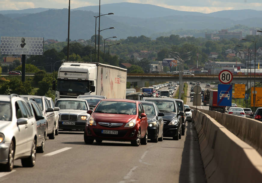 Novi udar na džep građana: Poskupjela registracija vozila u Srpskoj