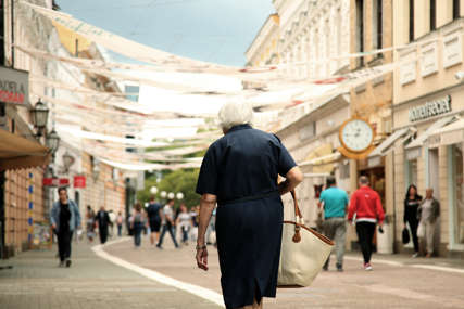 "IGRAONICA" ZA NAJSTARIJU POPULACIJU Penzioneri često usamljeni, nemaju sa kim da provedu dan (FOTO)