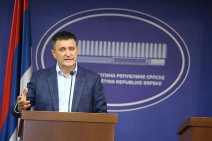 “Stanivuković pokazao svoju političku pohlepu” Đajić tvrdi da je kiseonik u UKC Srpske ispravan (VIDEO)