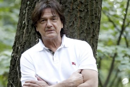 Tri sata čiste emocije: Zdravko Čolić poslije 40 godina nastupio u Trebinju