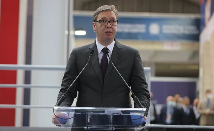 NATO IH PRATIO U STOPU Vučić izjavio da će Srbija tražiti objašnjenje za nadgledanje leta Moskva-Beograd