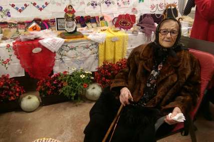 Najstarija Lijevčanka: Mladoj za 100. rođendan torta, pokloni i zabava (FOTO)