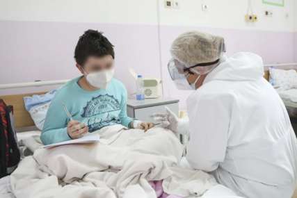 Dr Petrović upozorava: Od 500 novozaraženih JEDNO ZAVRŠI NA RESPIRATORU, evo kako je kod djece