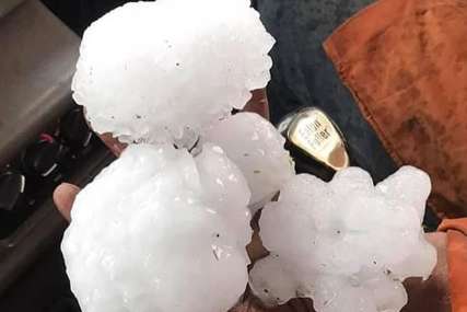 Nezapamćena oluja u Australiji, padao grad veličine GREJPFRUTA (FOTO, VIDEO)