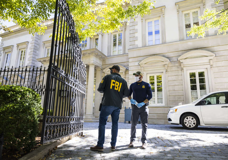 FBI pretresa domove rođaka ruskog tajkuna: Poznato zašto su federalci upali u kuću Olega Deripaske