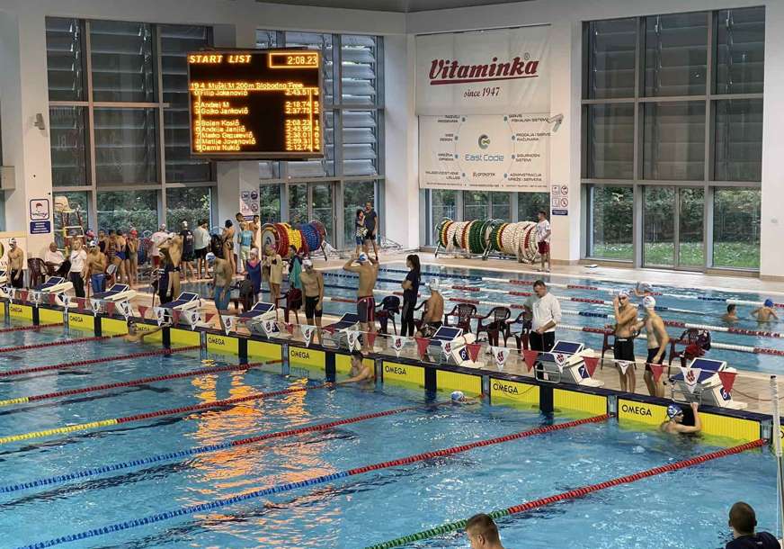 ZAVRŠENO PRVENSTVO REPUBLIKE SRPSKE Učestvovalo pet klubova,  plivači Borca najuspješniji