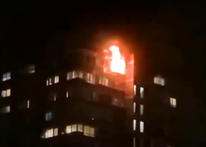 VELIKI POŽAR U LONDONU Zapalila se zgrada, povrijeđeni žena i dijete (VIDEO)