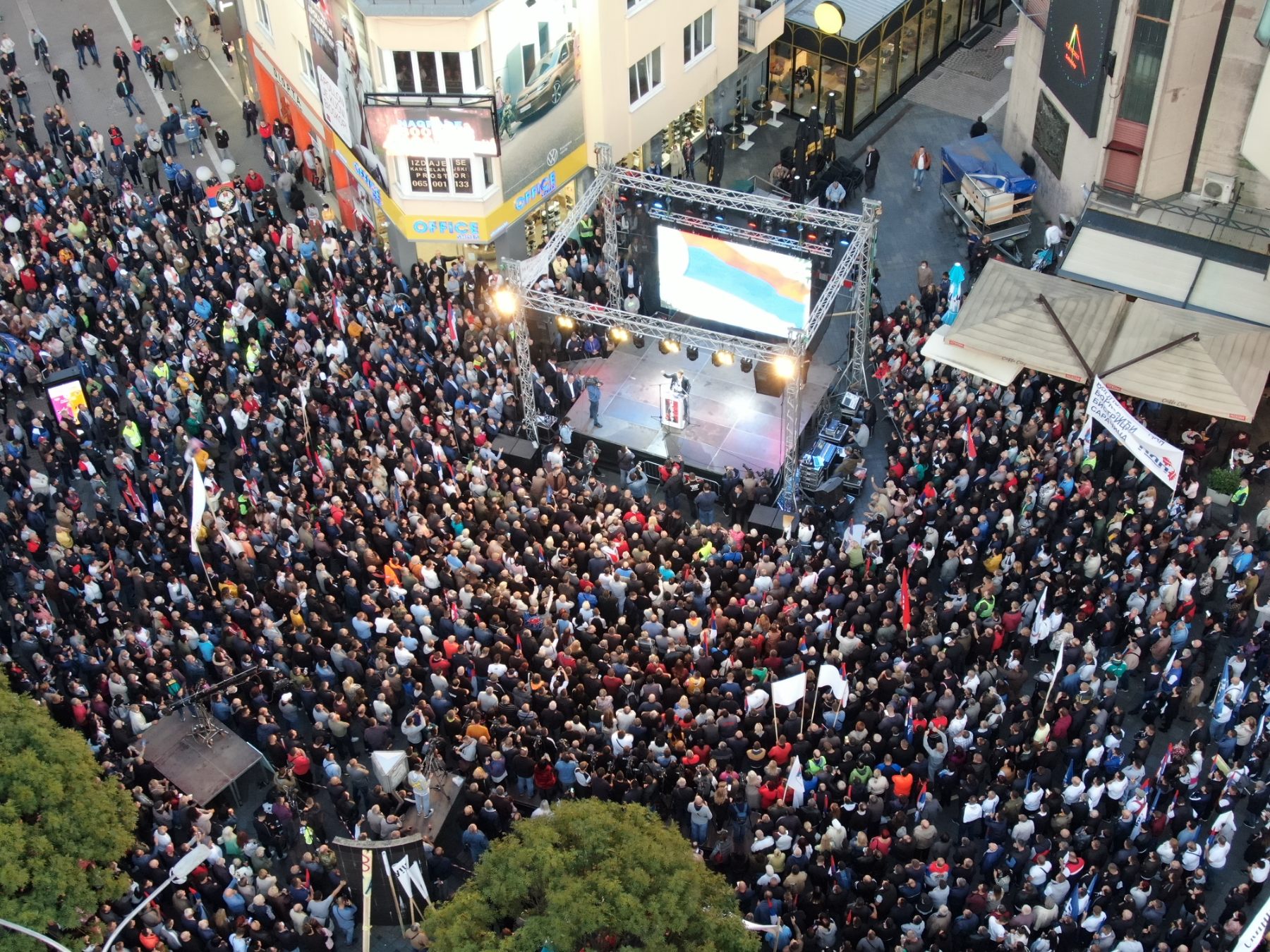 Protesti-opozicija-Trg-Krajine-2.jpg
