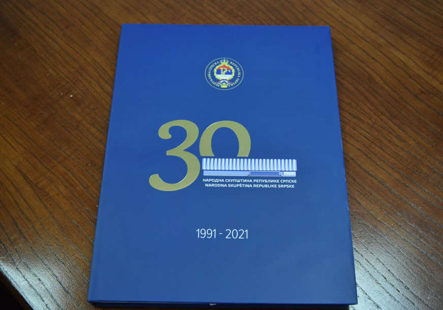 30 godina od osnivanja NSRS: Publikacija o radu najviše zakonodavne institucije Srpske (FOTO)