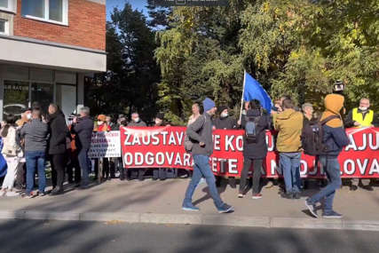 "Kada se Šmit vrati, biće održan novi sastanak" Završen protest u Sarajevu nakon razgovora sa predstavnicima OHR