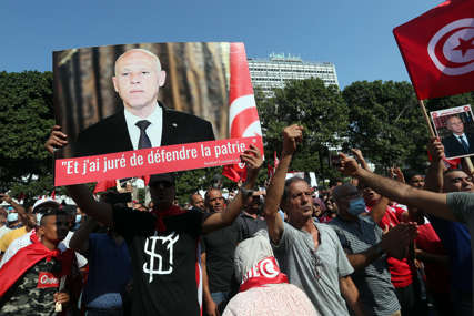 "NEĆEMO PRIHVATITI PUČ" Hiljade građana Tunisa protestuje protiv predsjednika Sajeda