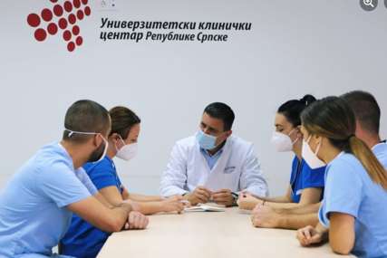 “NEMA ODMORA” U UKC Srpske održan radni sastanak o nabavci kiseonika