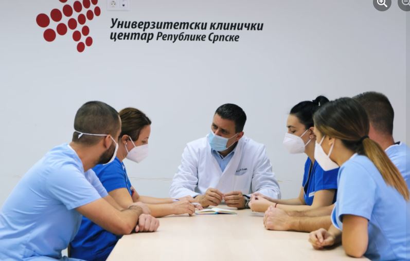 “NEMA ODMORA” U UKC Srpske održan radni sastanak o nabavci kiseonika