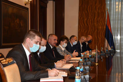 "Domaća privreda pokazuje znakove oporavka" Višković razgovarao sa predstavnicima Unije udruženje poslodavaca