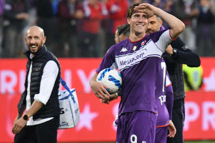 Fiorentina će da pusti Vlahovića, ali NE MOŽE u jedan klub