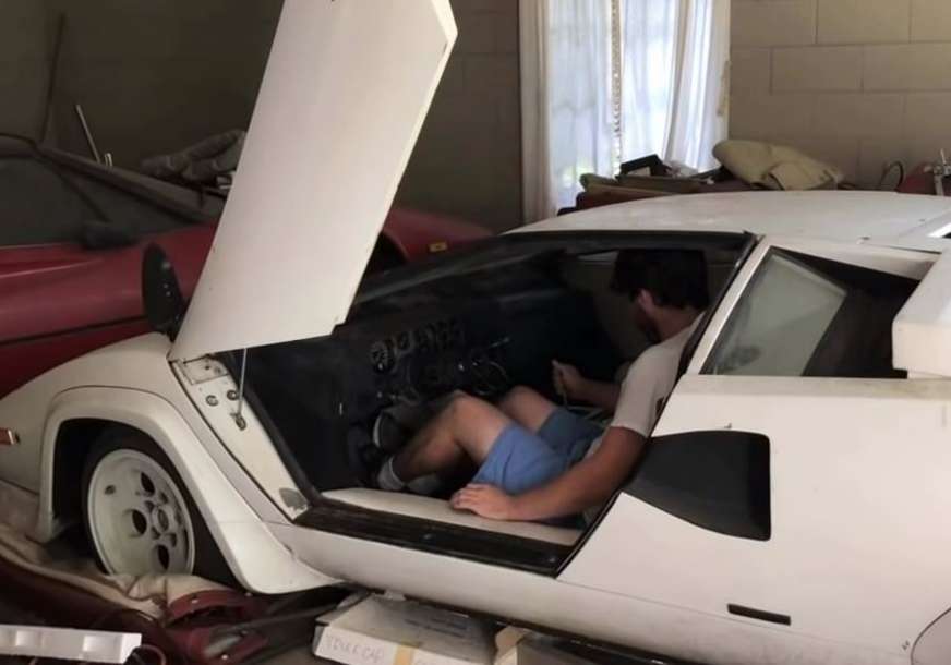 OVO NIJE OČEKIVALA Naslijedila staru garažu punu krša, nije ni slutila šta je njena baba tu držala u šteku (VIDEO)