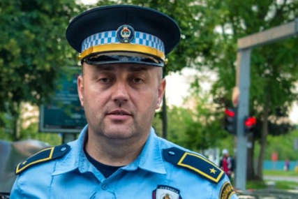 Još jedno herojstvo policajca Budimira: Sat vremena tražio ženu u Vrbasu i spasio joj život