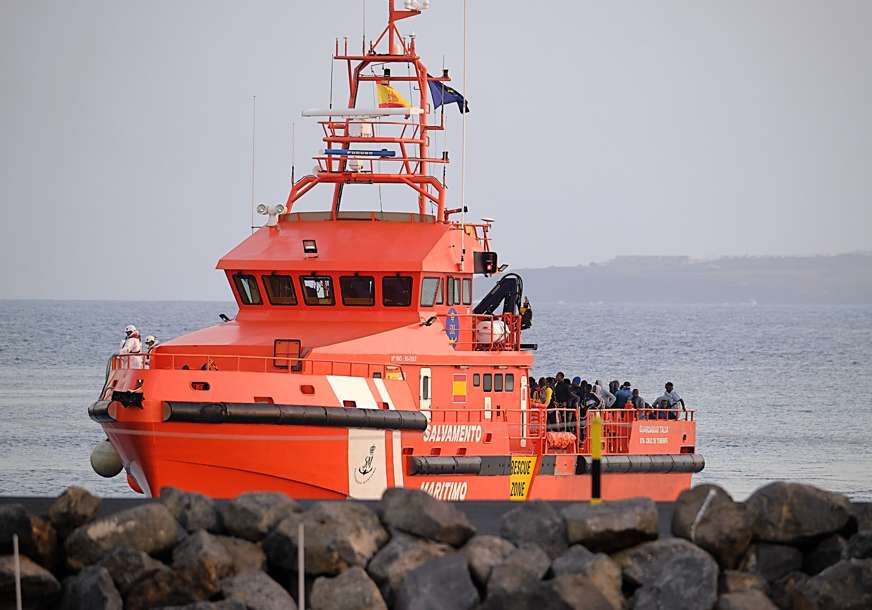 Humanitarna kriza na Mediteranu: Brodovi čekaju na ulazak u luke