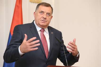 "Mi smo tu jasni" Dodik poručuje da će Srpska razgovarati sa svima, osim sa Šmitom