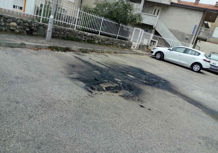 Detalji požara u Trebinju: Izgorio automobil policijskog inspektora, oštećeno još jedno vozilo