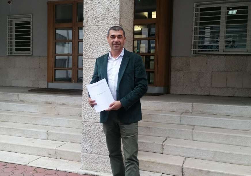 Mladen Unijat se prijavio u CIK: Nezavisni kandidat kreće u trku za gradonačelnika Prijedora