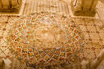 Predstavljen najveći mozaik star više od 1.000 godina: Čini ga više od pet miliona komada i kamenčića (VIDEO)