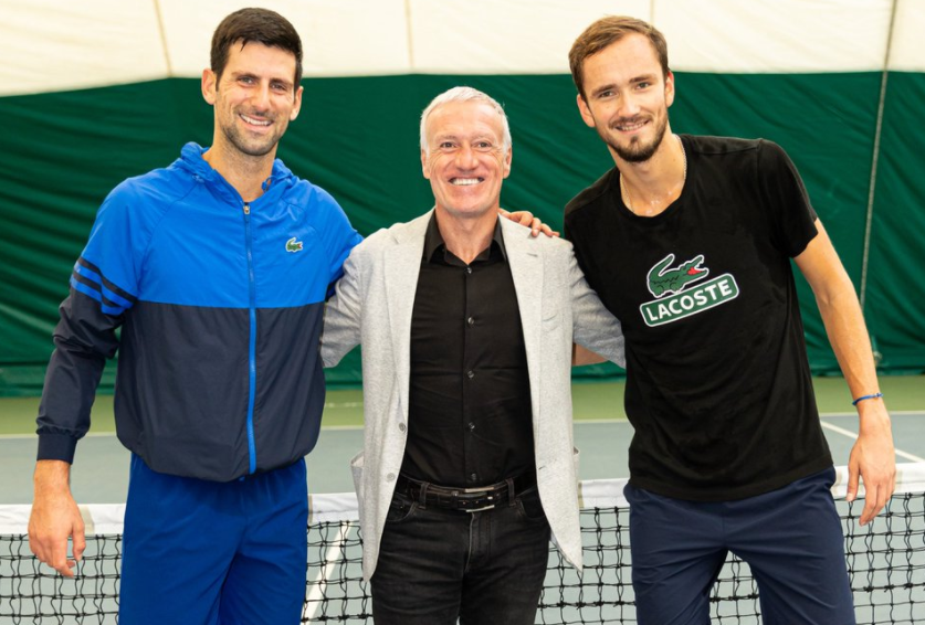 I DEŠAMU STAO DAH Šta radi Novak, potez kojem se čudi cijeli svijet (VIDEO)