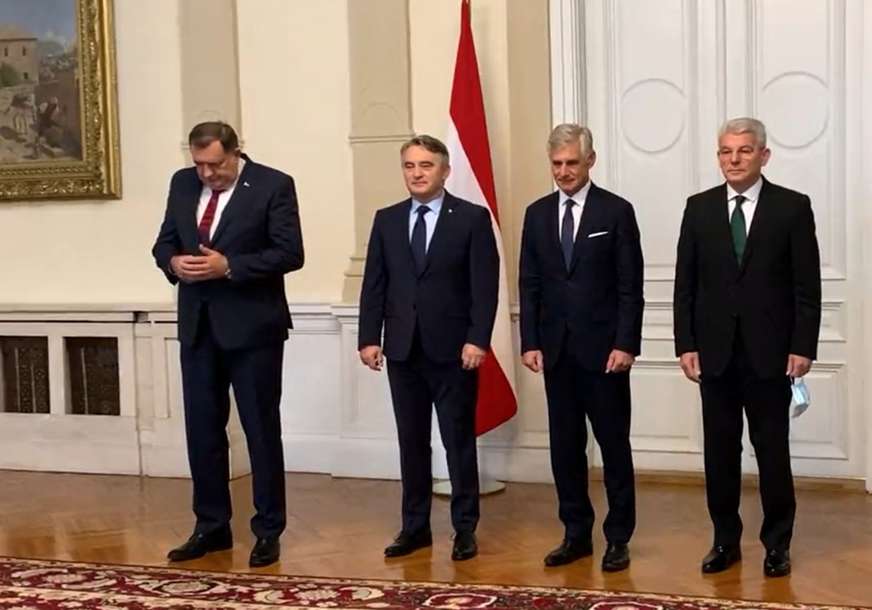 "Mislio sam dovesti  harmonikaša da relaksiram atmosferu" Dodik nakon sastanka Predsjedništva sa austrijskim ministrom OTKRIO SVOJE PLANOVE