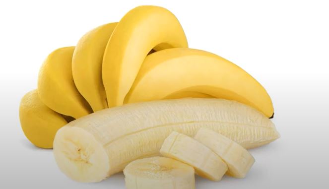 RAZNOVRSNA PRIMJENA Korom od banane polirajte obuću