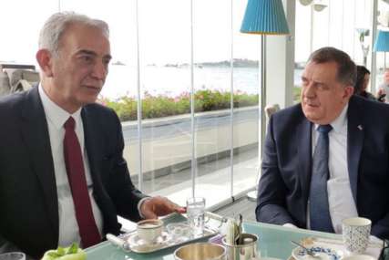 DODIK U ISTANBULU Srpski član Predsjedništva BiH razgovarao s vlasnikom jedne od najvećih poslovnih grupacija u Turskoj