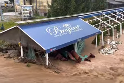 TEŠKA SITUACIJA Rijeka Željeznica napravila haos na Ilidži, voda prodrla i u restoran Seje Brajlovića (VIDEO)