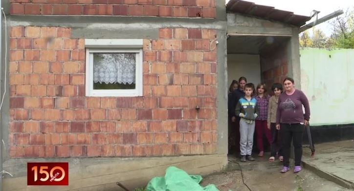 Tuga do neba: Duška je izbjegla iz Hrvatske, a sada su ona i njeno sedmoro djece ponovo sve izgubili (FOTO)