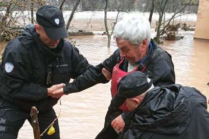 Situacija se prati i dalje: Evakuisano pet osoba iz opštine Trnovo (FOTO)