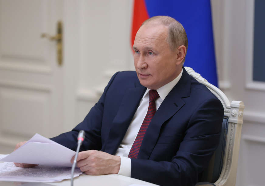 BAJDEN UPOZORAVA RUSIJU „Putinu sam rekao da će ekonomske posljedice biti razorne“
