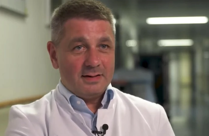 Dr Trampuž otkrio zašto se pojavio omikron: Priroda je još jednom pokazala da je pametnija od nas