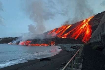 "Ovo je opasno po zdravlje" Pojačana aktivnost vulkana na Siciliji, evakuisano 150 ljudi