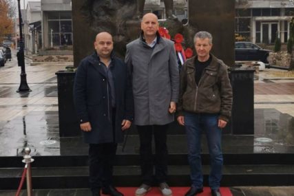 "Borci su stvaraoci Republike Srpske" Skoko na svečanosti povodom Mitrovdanskih bitaka u Nevesinju