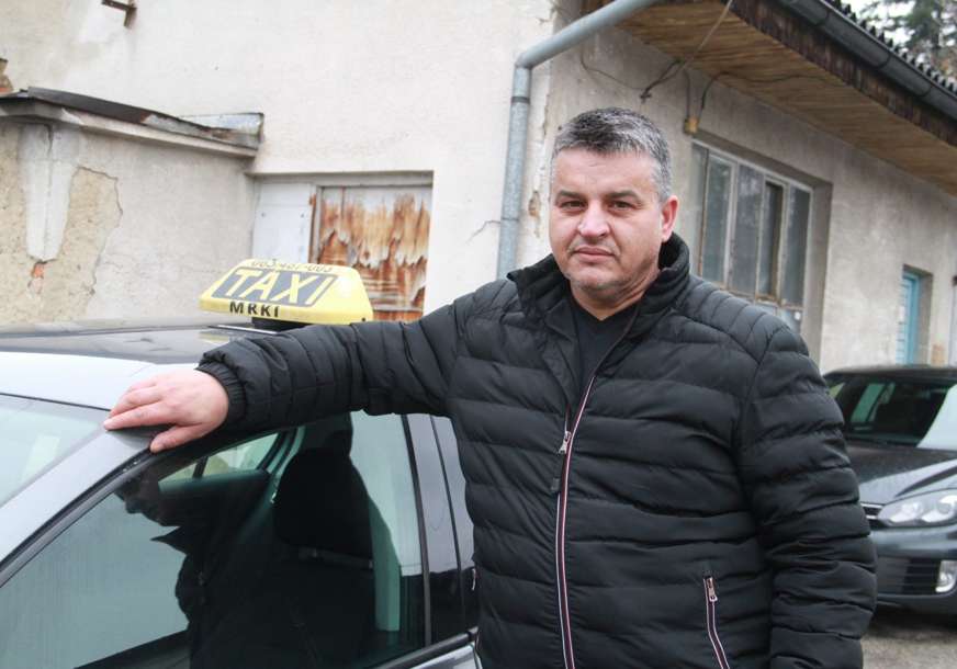 (FOTO) Taksista iz Prnjavora još jednom pokazao da ima ogromno srce: Miloica besplatno vozi sugrađane u Banjaluku kako bi darovali krv za malu Teodoru
