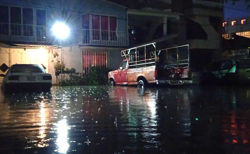 TEŠKO NEVRIJEME POGODILO ITALIJU Stradao stariji mušarac, četiri lovca odnijela poplava (VIDEO)