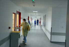Zaraza odnijela 6 života: Korona virus za tri dana potvrđen kod još 256 osoba u Srpskoj