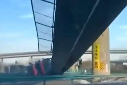 Drama na auto-putu: U urušavanju mosta poginule četiri osobe (VIDEO)