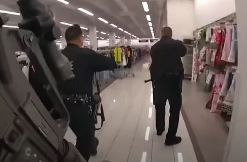 POLICIJA SLUČAJNO UBILA DJEVOJČICU Objavljen snimak pucnjave u prodavnici u kojoj je stradala tinejdžerka (VIDEO)